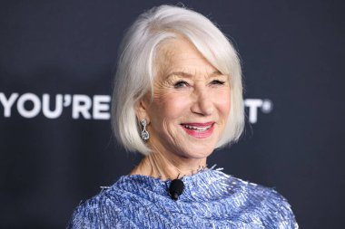 İngiliz aktris Helen Mirren (Dame Helen Mirren), 2 Aralık 2025 tarihinde Los Angeles Mucize Mil Müzesi, Los Angeles, Kaliforniya 'da Akademi Sinema Müzesi' nde 2025 tarihli 20.  