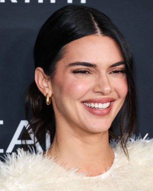 Amerikan model, sosyete ve medya kişiliği Kendall Jenner, 20. Geleneksel L 'Oreal Paris' in Değerli Kadınları 2025 Akademi Film Müzesi 'ne 2 Aralık 2025' te Los Angeles 'taki Mow, Miracle Mile Müzesi' nde geldi.     