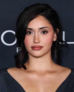 Leah Kateb, 20. Yıllık L 'Oreal Paris' in Değerli Kadınları 2025 Akademi Sinema Müzesi 'ni 2 Aralık 2025' te Müze Sırası, Miracle Mile, Los Angeles, Kaliforniya, ABD 'de düzenledi..