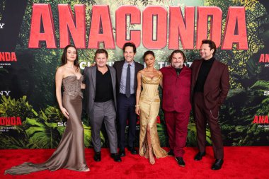 Portekizli aktris Daniela Melchior, Amerikalı aktör Steve Zahn, Amerikalı aktör, yapımcı, senarist Paul Rudd, İngiliz aktris ve aktivist Thandiwe Newton, Amerikalı aktör, komedyen, müzisyen Jack Black ve Brezilyalı aktör Selton Mello.