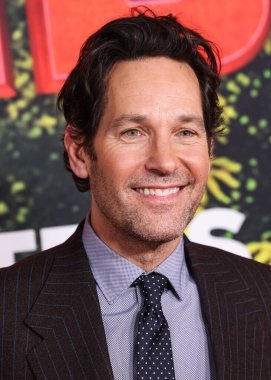 Amerikalı aktör, yapımcı ve senarist Paul Rudd, 13 Aralık 2025 'te Los Angeles, Los Angeles' ta Kasa tarafından Broadway 'deki The United Theater at STILE Downtown Los Angeles' ta düzenlenen Columbia Pictures 'Anaconda' nın dünya prömiyerine geldi.   