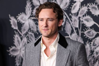 Amerikalı aktör Lewis Pullman, Los Angeles Searchlight Pictures 'ın 14 Aralık 2025' te Hollywood, Los Angeles 'taki Sinema Sanatları ve Bilimleri Akademisi' nde düzenlenen The Testament of Ann Lee 'nin galasına geldi.   