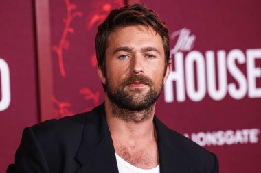 Amerikalı aktör Brandon Sklenar, 15 Aralık 2025 'te Hollywood, Los Angeles, Kaliforniya, ABD' deki TCL Çin Tiyatrosu IMAX 'te düzenlenen Lionsgate' in 'The Housemaid' adlı filminin Los Angeles galasına geldi..