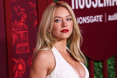 Amerikalı aktris ve yapımcı Sydney Sweeney, 15 Aralık 2025 'te Hollywood, Los Angeles' ta bulunan TCL Çin Tiyatrosu IMAX 'te düzenlenen Lionsgate' in 'The Housemaid' adlı filminin Los Angeles galasına geldi.