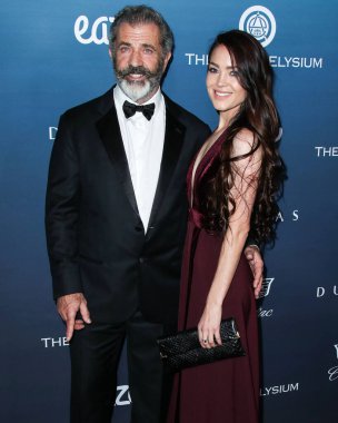 Mel Gibson ve Rosalind Ross 9 yıl sonra ayrıldılar. Amerikan doğumlu Avustralyalı aktör, yönetmen ve yapımcı Mel Gibson ve eşi Amerikalı senarist, film yönetmeni ve eski binici Rosalind Ross..