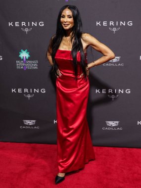 Beverly Johnson, Palm Springs Uluslararası Film Festivali Ödülleri 'ne 3 Ocak 2026' da Palm Springs Kongre Merkezi 'nde düzenlenen 37..