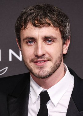 Gucci giyen Paul Mescal, 3 Ocak 2026 'da Palm Springs, Riverside County, Kaliforniya, ABD' deki Palm Springs Kongre Merkezi 'nde düzenlenen 37..