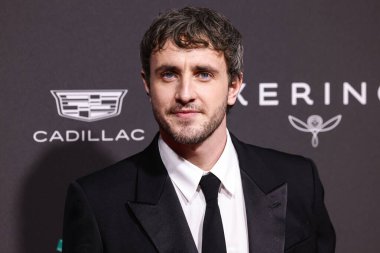 Gucci giyen Paul Mescal, 3 Ocak 2026 'da Palm Springs, Riverside County, Kaliforniya, ABD' deki Palm Springs Kongre Merkezi 'nde düzenlenen 37..