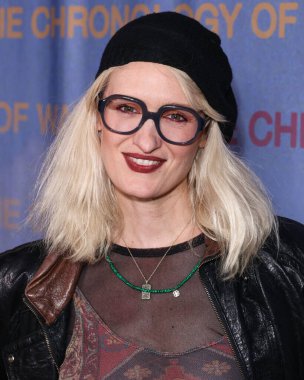 Amerikalı aktris, yazar ve yapımcı Breeda Wool, 8 Ocak 2026 tarihinde Los Angeles, Los Angeles, Kaliforniya, ABD 'de düzenlenen 2220 Arşiv Arşivi' nde düzenlenen Forge 'un' The Chronology of Water 'adlı eserinin Los Angeles galasına geldi..