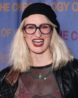 Amerikalı aktris, yazar ve yapımcı Breeda Wool, 8 Ocak 2026 tarihinde Los Angeles, Los Angeles, Kaliforniya, ABD 'de düzenlenen 2220 Arşiv Arşivi' nde düzenlenen Forge 'un' The Chronology of Water 'adlı eserinin Los Angeles galasına geldi..