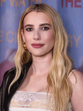 Amerikalı aktris, şarkıcı, yapımcı ve model Emma Roberts, 8 Ocak 2026 'da Los Angeles, Los Angeles, Kaliforniya, ABD' de düzenlenen 2220 Arşiv + Arşiv 'de düzenlenen Forge' un 'The Chronology of Water' adlı galasına geldi..