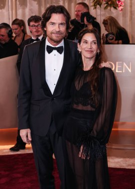 Jason Bateman ve eşi Amanda Anka, 11 Ocak 2026 'da Beverly Hilton Hotel' de düzenlenen 83. Altın Küre Ödülleri 'ne geldiler..