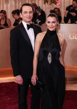 Matthew Rhys ve kız arkadaşı Keri Russell, 11 Ocak 2026 'da Beverly Hilton Hotel' de düzenlenen 83. Altın Küre Ödülleri 'ne geldiler..