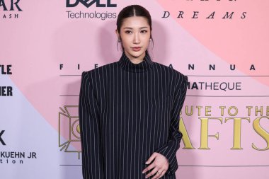 Güney Koreli ve Amerikalı şarkıcı-söz yazarı EJAE (Kim Eun-jae), 16 Ocak 2026 'da Hollywood' da Hollywood, Los Angeles, Kaliforniya, ABD 'de düzenlenen Amerikan Sineması' nın 5..