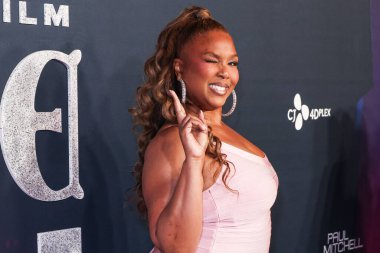 Lizzo (Melissa Viviane Jefferson) Sophia Webster topuklularıyla 20 Ocak 2026 'da Beverly Grove, Los Angeles, Kaliforniya, ABD' de düzenlenen CJ 4DPLEX 'in Sonsuz Simgesi: A Visual Memoir' a gelir.