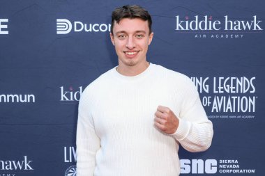 James Dumoulin (The School of Hard Knocks), 23 Ocak 2026 'da Beverly Hilton Oteli' nde düzenlenen 23. Geleneksel Havacılık Efsaneleri Ödülleri 'ne geldi..