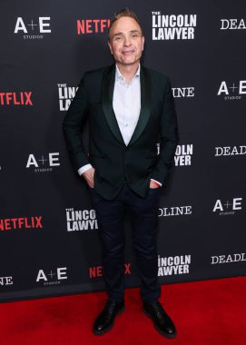 Ted Humphrey, Los Angeles 'taki Netflix' in ve A + E Stüdyolarının galasına geliyor. 'The Lincoln Lawyer' Sezon 4, Penske Media Corporation (PMC) Çatı Terası 'nda 28 Ocak 2026, Los Angeles, Kaliforniya, ABD.