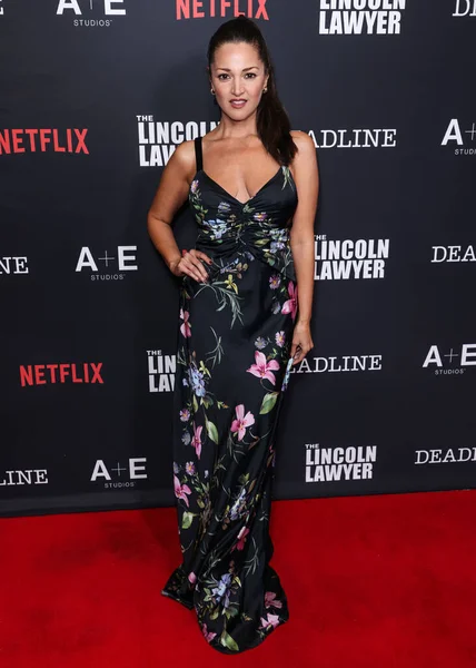 Paula Garces, Los Angeles 'taki Netflix ve A + E Stüdyolarının galası' The Lincoln Lawyer 'Sezon 4' te Penske Medya Şirketi 'nin (PMC) çatı terasında 28 Ocak 2026' da Los Angeles, Kaliforniya, ABD 'de gerçekleştirildi.