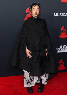 Audrey Nuna, Los Angeles Kongresi Güney Salonu 'nda 30 Ocak 2026' da Los Angeles, Kaliforniya, ABD 'de düzenlenen Mariah Carey onuruna düzenlenen MusiCares 2026' ya ulaştı..