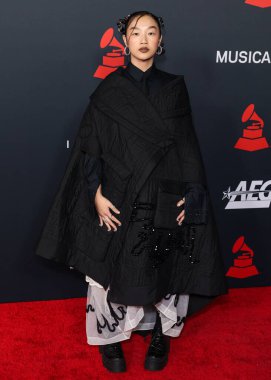 Audrey Nuna, Los Angeles Kongresi Güney Salonu 'nda 30 Ocak 2026' da Los Angeles, Kaliforniya, ABD 'de düzenlenen Mariah Carey onuruna düzenlenen MusiCares 2026' ya ulaştı..