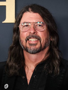 Foo Fighters 'dan Dave Grohl, 30 Ocak 2026' da Los Angeles Kongre Merkezi 'nde düzenlenen Mariah Carey onuruna düzenlenen MusiCares 2026' ya ulaştı..