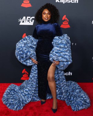Jennifer Hudson, Los Angeles Kongre Merkezi 'nde 30 Ocak 2026' da Los Angeles, Kaliforniya, ABD 'de düzenlenen Mariah Carey onuruna düzenlenen MusiCares 2026' ya ulaştı..