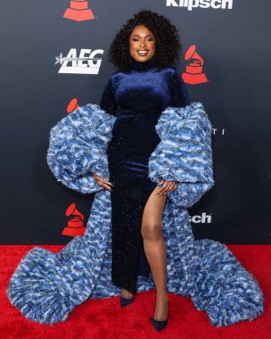 Jennifer Hudson, Los Angeles Kongre Merkezi 'nde 30 Ocak 2026' da Los Angeles, Kaliforniya, ABD 'de düzenlenen Mariah Carey onuruna düzenlenen MusiCares 2026' ya ulaştı..