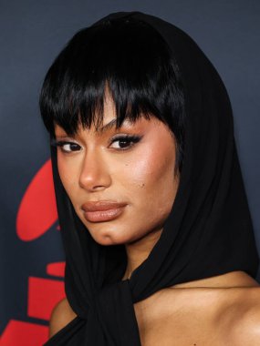 Flo 'dan Jorja Douglas, 30 Ocak 2026' da Los Angeles Kongre Merkezi 'nde düzenlenen Mariah Carey onuruna düzenlenen MusiCares 2026 yılının insanına ulaştı..