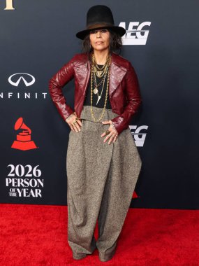 Linda Perry, Los Angeles Kongre Merkezi Güney Salonu 'nda 30 Ocak 2026' da düzenlenen Mariah Carey onuruna düzenlenen MusiCares 2026 'ya ulaştı..