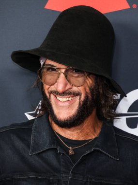 Foo Fighters 'dan Rami Jaffee, 30 Ocak 2026 tarihinde Los Angeles Kongre Merkezi' nde düzenlenen Mariah Carey onuruna düzenlenen MusiCares 2026 yılının insanına ulaştı..