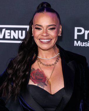 Faith Evans, Waldorf Astoria Beverly Hills Oteli 'nde 31 Ocak 2026 tarihinde düzenlenen Primary Wave Music 20. yıl dönümü öncesi Grammy Partisi' ne (68. Grammy Ödülleri) ulaşır..