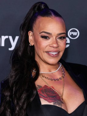 Faith Evans, Waldorf Astoria Beverly Hills Oteli 'nde 31 Ocak 2026 tarihinde düzenlenen Primary Wave Music 20. yıl dönümü öncesi Grammy Partisi' ne (68. Grammy Ödülleri) ulaşır..