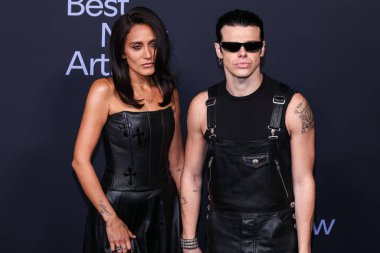 Jesse Jo Stark ve Yungblud, 29 Ocak 2026 'da Formosa' da düzenlenen Spotify 'in En İyi 2026 Yeni Sanatçı Partisi' ne (68. Grammy Ödülleri) geldiler..