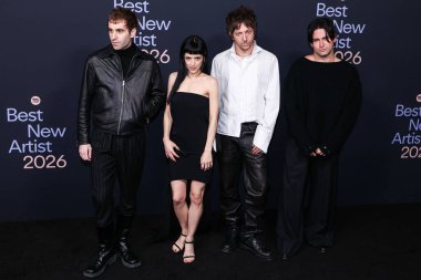 The Marias grubundan Jesse Perlman, Maria Zardoya, Josh Conway ve Edward James, 29 Ocak 2026 'da Los Angeles' ın batısındaki Formosa kentinde düzenlenen Spotify 'ın En İyi 2026 Yeni Sanatçı Partisi' ne (68. Grammy Ödülleri) geldiler.