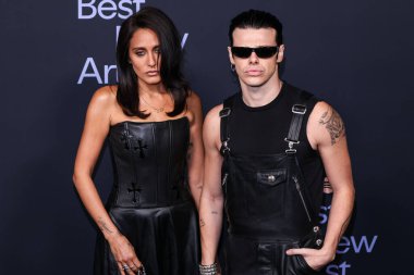 Jesse Jo Stark ve Yungblud, 29 Ocak 2026 'da Formosa' da düzenlenen Spotify 'in En İyi 2026 Yeni Sanatçı Partisi' ne (68. Grammy Ödülleri) geldiler..