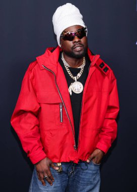 Wale, 29 Ocak 2026 'da Formosa' daki The Lot 'ta düzenlenen Spotify' in 2026 En İyi Yeni Sanatçı Partisi 'ne (68. Grammy Ödülleri) ulaştı..