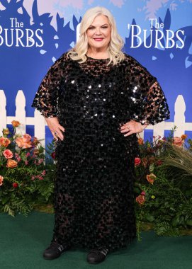 Paula Pell, 5 Şubat 2026 'da Universal Stüdyoları Backlot' ta yapılan Peacock 'un' The 'Burbs' sezonunun Los Angeles Premiere 'ine geldi..