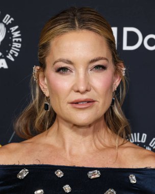 Erdem PF26 giyen Kate Hudson, 7 Şubat 2026 'da Beverly Hilton Hotel' de düzenlenen 78. Yıllık Amerikan Yönetmenler Birliği (DGA) Ödülleri 'ne geldi..
