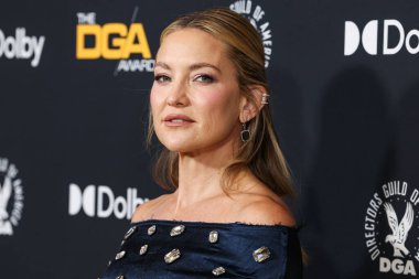 Erdem PF26 giyen Kate Hudson, 7 Şubat 2026 'da Beverly Hilton Hotel' de düzenlenen 78. Yıllık Amerikan Yönetmenler Birliği (DGA) Ödülleri 'ne geldi..
