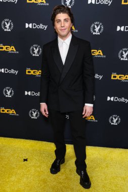 Lukas Gage, 7 Şubat 2026 'da Beverly Hilton Hotel' de düzenlenen 78. Geleneksel Amerikan Yönetmenler Birliği (DGA) Ödülleri 'ne ulaştı..