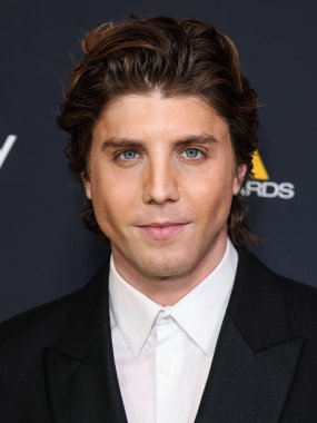 Lukas Gage, 7 Şubat 2026 'da Beverly Hilton Hotel' de düzenlenen 78. Geleneksel Amerikan Yönetmenler Birliği (DGA) Ödülleri 'ne ulaştı..