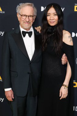 Steven Spielberg ve Chloe Zhao (Chlo Zhao), 7 Şubat 2026 'da Beverly Hills, Los Angeles, Kaliforniya, ABD' deki Beverly Hilton Hotel 'de düzenlenen 78..