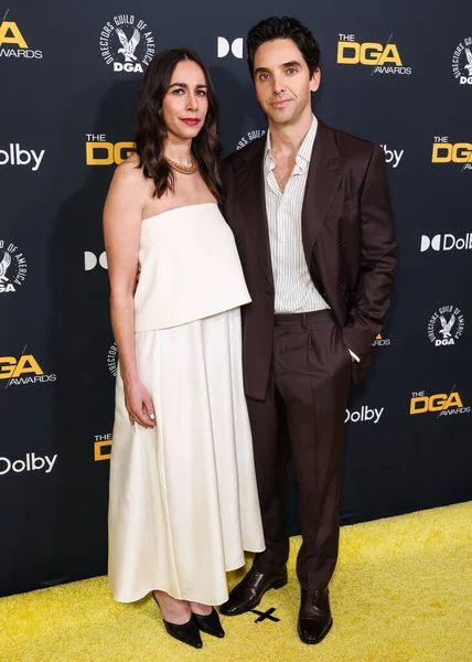 Lucia Aniello ve Paul W. Downs, 7 Şubat 2026 'da Beverly Hilton Hotel' de düzenlenen 78. Yıllık Amerikan Yönetmenler Birliği (DGA) Ödülleri 'ne geldiler..