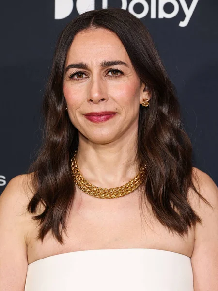 Lucia Aniello, 7 Şubat 2026 'da Beverly Hilton Hotel' de düzenlenen 78. Geleneksel Amerikan Yönetmenler Birliği (DGA) Ödülleri 'ne ulaştı..