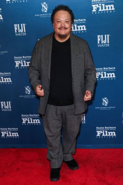Amerikalı aktör ve komedyen Adrian Martinez, 8 Şubat 2026 'da ABD' nin Kaliforniya eyaletinin Santa Barbara kentindeki Arlington Tiyatrosu 'nda düzenlenen 41. Santa Barbara Uluslararası Film Festivali' ne geldi..