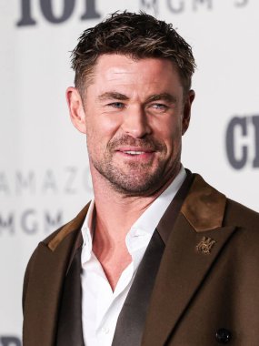 Avustralyalı aktör Chris Hemsworth, 10 Şubat 2026 tarihinde Los Angeles, Kaliforniya, ABD 'de Kasa tarafından Broadway' deki StILE Downtown Los Angeles 'taki Birleşik Tiyatro' da düzenlenen Amazon MGM Stüdyolarının Dünya Gala 101 'ine geldi..