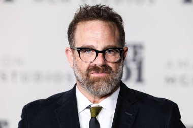 Paul Adelstein, 10 Şubat 2026 'da Los Angeles, Kaliforniya, ABD' de bulunan Kasa tarafından Broadway 'deki StILE Downtown Los Angeles' taki Birleşik Tiyatro 'da düzenlenen Amazon MGM Stüdyolarının Dünya Gala 101' ine ulaştı..