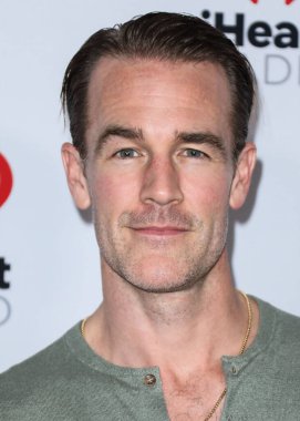 James Van Der Beek 48 yaşında öldü. Dawson 's Creek' in yıldızı James Van Der Beek, kolorektal kanserle yıllarca savaştıktan sonra 11 Şubat 2026 Çarşamba günü 48 yaşında öldü. LAS VEGAS, NEVADA, ABD - 20 Eylül.