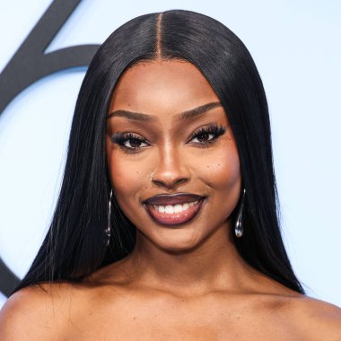 Coco Watson, 11 Şubat 2026 'da Westwood, Los Angeles, Kaliforniya, ABD' de gerçekleştirilen Amazon Prime Video 'nun 56.