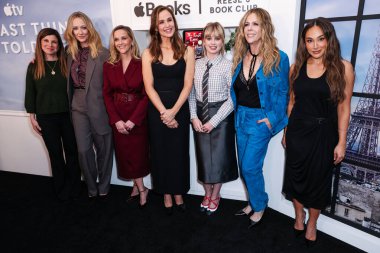 Laura Dave, Judy Greer, Reese Witherspoon, Jennifer Garner, Angourie Rice, Rita Wilson ve Danielle Robay 12 Şubat 2026 'da The West Hollywood EDITION' da düzenlenen 